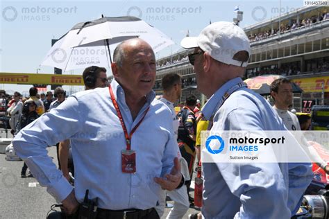 Ron Dennis Gbr Mclaren Executive Chairman On The Grid With Donald