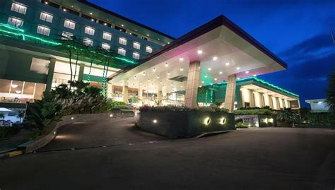 Grand Sunshine Resort And Convention Hotel Bandung Deals Photos