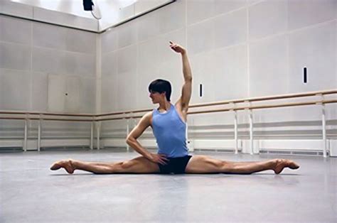 Pin On Male Flexible Ballet Dancer