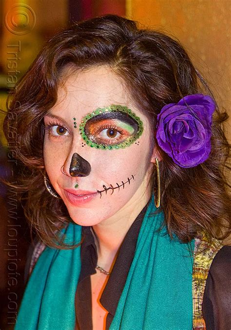 Easy Day Of The Dead Makeup Half Face Saubhaya Makeup