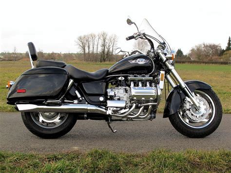 Honda Honda F6C Valkyrie GL 1500 CD Moto ZombDrive