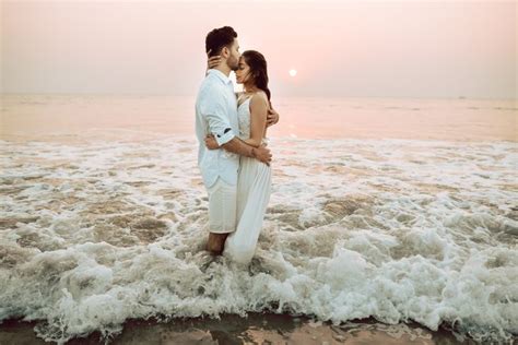 Pre Wedding Shoot Ideas At Beach Pre Wedding Photoshoot Beach Pre