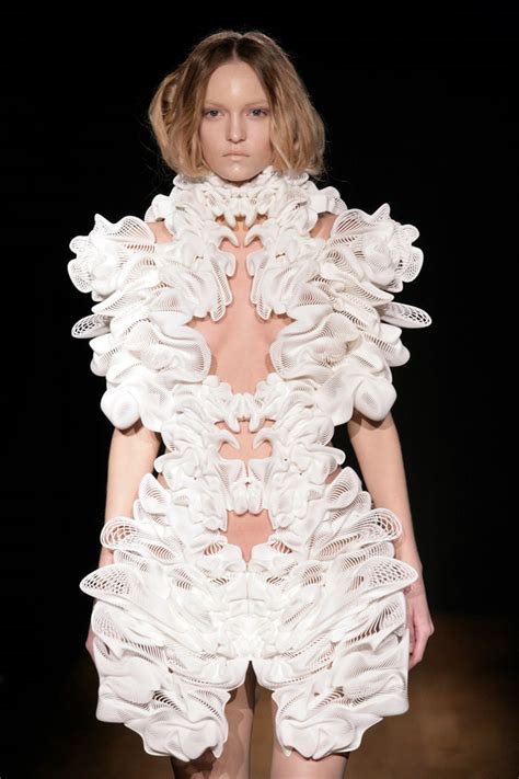 Iris Van Herpen D Printed Escapism Couture Collection For Mgx