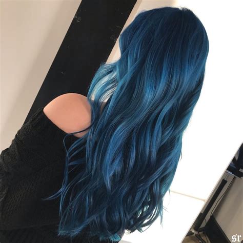 17 Stunning Midnight Blue Hair Colors to See in 2022