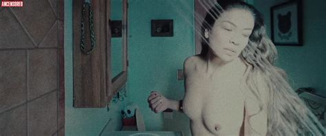 Cameras Nude Pics Page