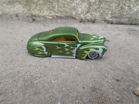 Tail Dragger Ford Lead Sled Kustom Hot Wheels