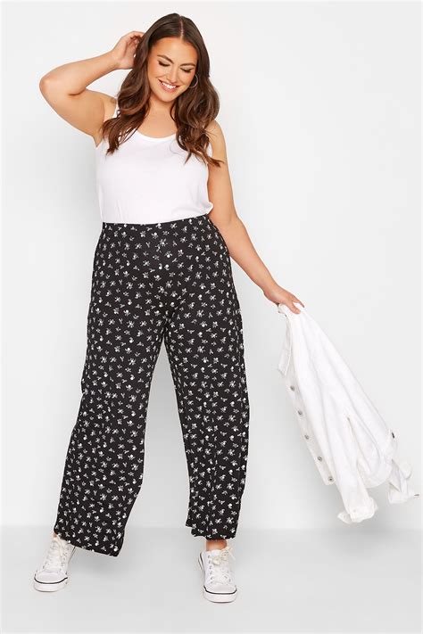 Plus Size Black Ditsy Floral Wide Leg Trousers Yours Clothing