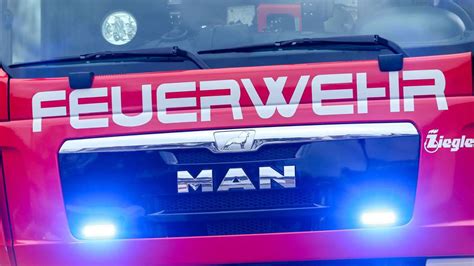 Baden Württemberg Brand in einer Kunststoff Firma Schaden in