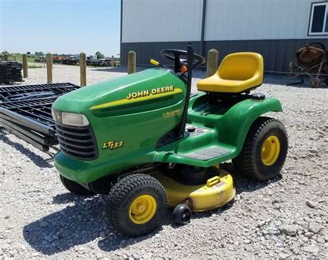 John Deere Model Lt133 Lawn Tractor 38 Deck 13 Hp Video Added Adam Marshall Land