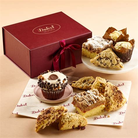 Sweet Treats Gift Box Peanut Butter Cupcakes Gourmet Bakery Gift ...