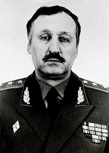 Makashov, Albert Mikhailovich : M