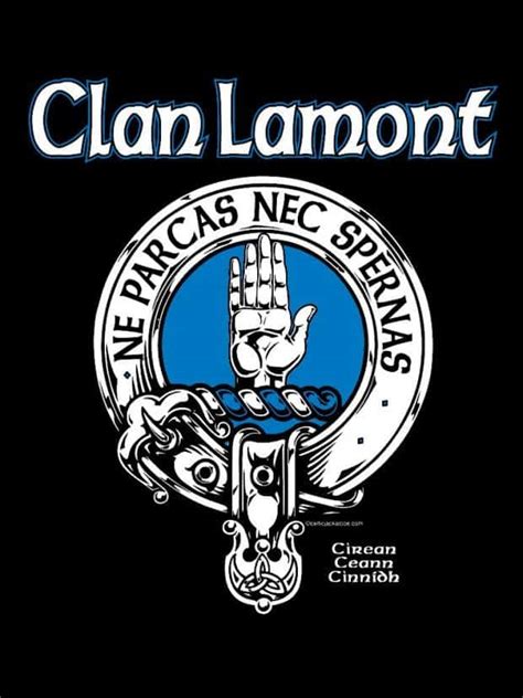 Clan Lamont Clansman’s Crest Badge T-Shirt ⋆ Celtic Jackalope