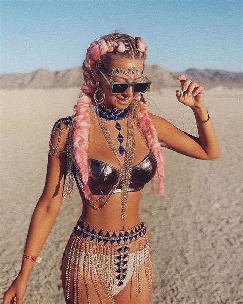 Burning Man 2019 Mega Post Fantastic Photos From The Worlds Biggest And Craziest Festival