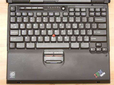 Ibm Thinkpad T23 Clous