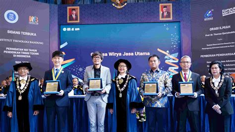 ITB Anugerahkan 15 Penghargaan Pada Peringatan 103 Tahun PTTI