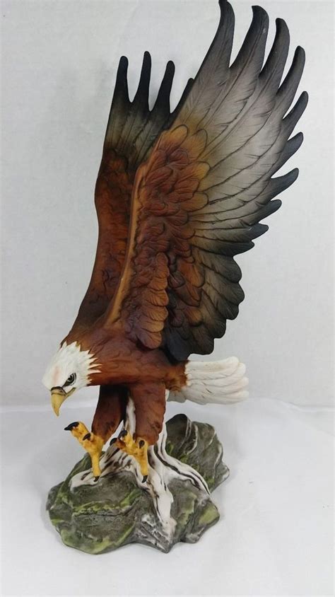 Vintage Homco Home Interiors Flying Eagle Figurine Hand Painted