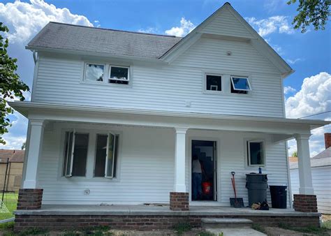 Vinyl Siding Contractor Mi Remodelers