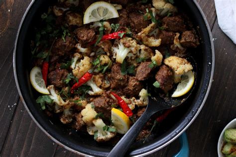 Gobi Gosht A Meat And Cauliflower Stew For The Soul Flour And Spice