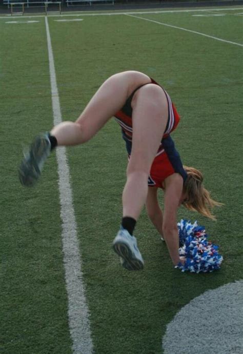 Yay Cheerleaders Titsnass