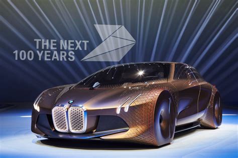 The ideas behind the BMW VISION NEXT 100 as explained by BMW designers