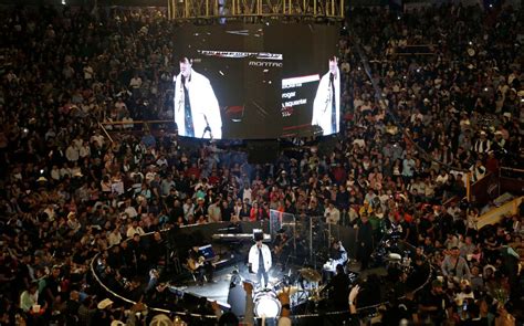 Concierto De Alfredo Olivas En Palenque De Puebla Termina Con Trifulca