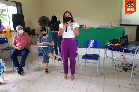 Prefeita Nilma Lima Esteve Reunida Na Escola Oton Gomes De Lima