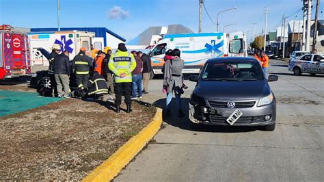 Tres Personas Hospitalizadas Tras Protagonizar Accidente De Tránsito