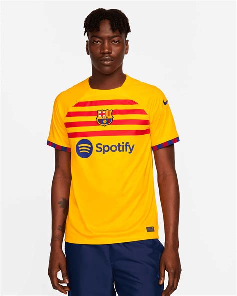 Barcelona Kit Glori Kalindi