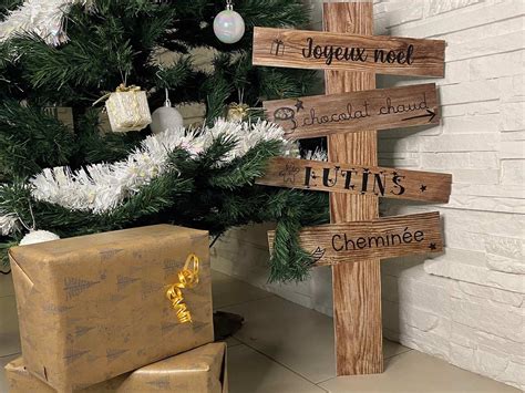 Panneau directionnel Noël bois en alu Décoration Noël