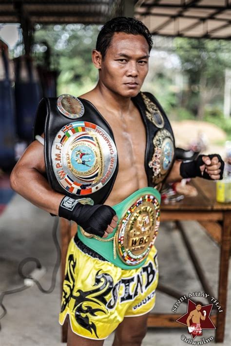 A Modern Muay Thai Legend Saenchai Is All Skill Class And Muay Thai