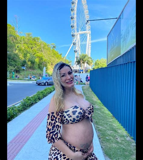 Foto Andressa Urach Fez Cinco Cirurgias De Implante De Silicone