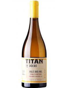 Vinho Branco Titan Of Douro Vale Dos Mil Douro Garrafeira Baco