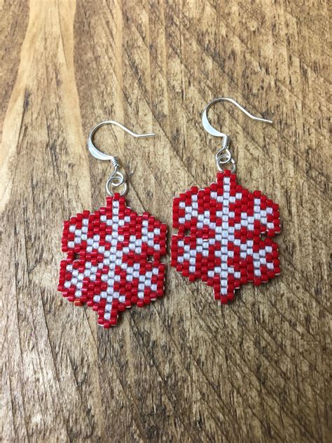 Delica Bead Snowflake Earrings Etsy Diy Seed Bead Earrings Beading