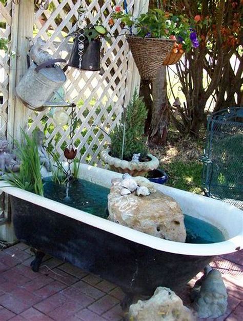 20 DIY Bathtub Garden Pond With Vintage Style HomeMydesign