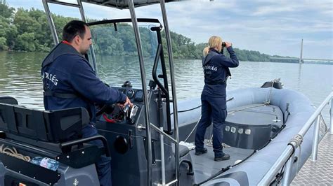 Furchtbarer Verdacht Nach T Dlichem Schiffsungl Ck Auf Der Donau