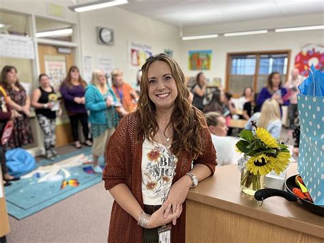 Carson Citys Wiggins Finalist For Nevada Teacher Of Year Serving