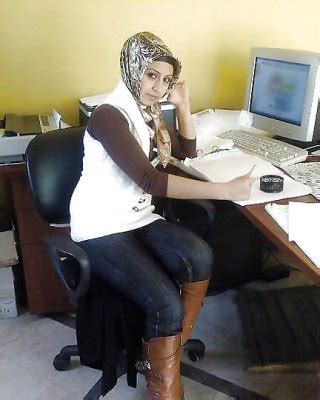 Paki Hijabi Slut Sobia Gets A Facial Porn Pictures XXX Photos Sex Images PICTOA