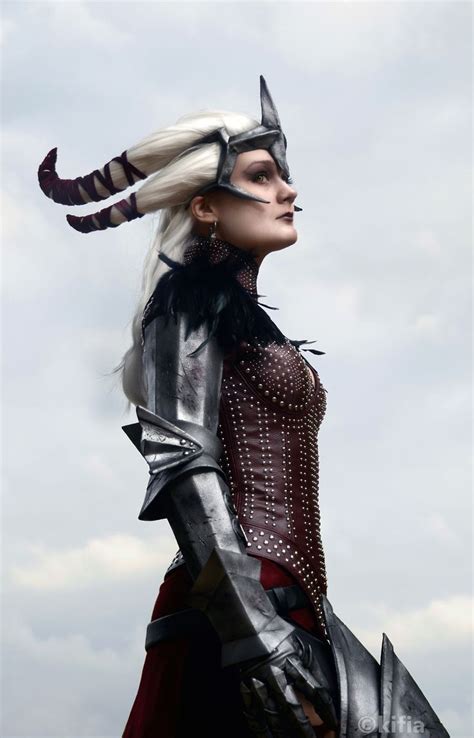 Yumikoyuki As Flemeth From Dragon Age Ii Dragon Age Skyrim Amazing Cosplay Best Cosplay