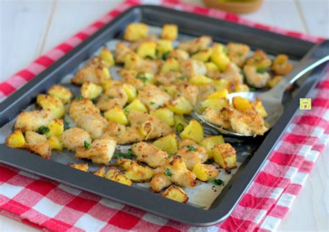 BOCCONCINI DI POLLO E PATATE AL FORNO Sfizioso Secondo Piatto