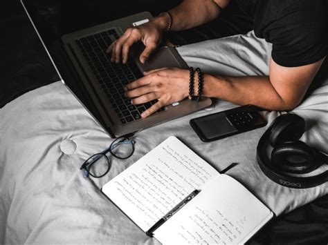 How To Start A Side Hustle While Keeping Your Full Time Job Lifehack