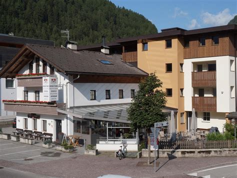 ᐅ Café Treffpunkt Mühlen Sand in Taufers Öffnungszeiten Bewertungen