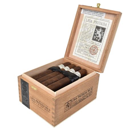 Liga Privada 9 Cigar Thief Premium And Domestic Cigars