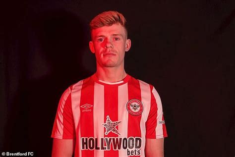 Keane Lewis Potter Signs For Brentford On A Six Year Deal From Hull For