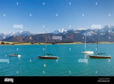 Behind the forggensee hi-res stock photography and images - Alamy