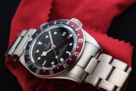 Review Tudor Black Bay Gmt