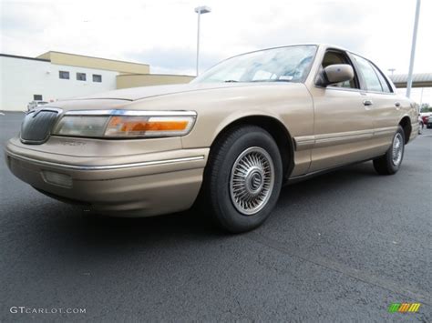 Light Prairie Tan Metallic Mercury Grand Marquis Gs