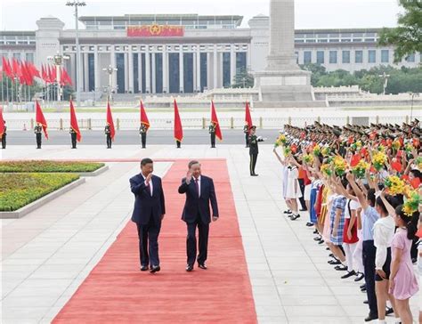 Grand Welcome Ceremony Held In Beijing For Party General Secretary And