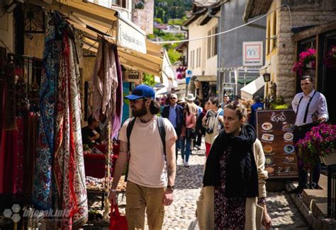 Vi E Od Pola Milijuna Turista Za Pet Mjeseci Bljesak Info Bh