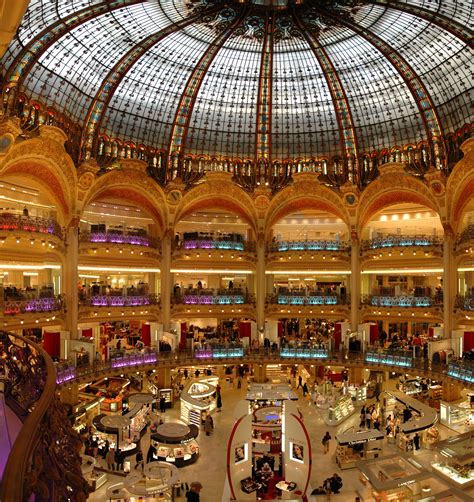 fileparis lafayette insidejpg