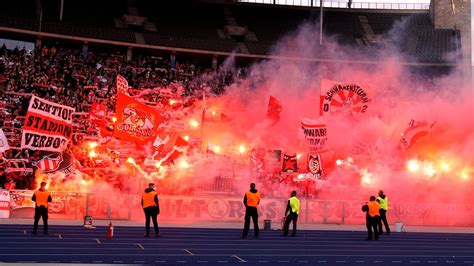 Hertha Bsc Vfb Stuttgart Ultras Stuttgart Cannstatter Kurve Tv